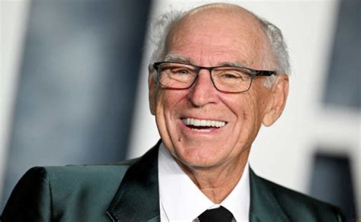 Biography, Net Worth, And Conservative Influence