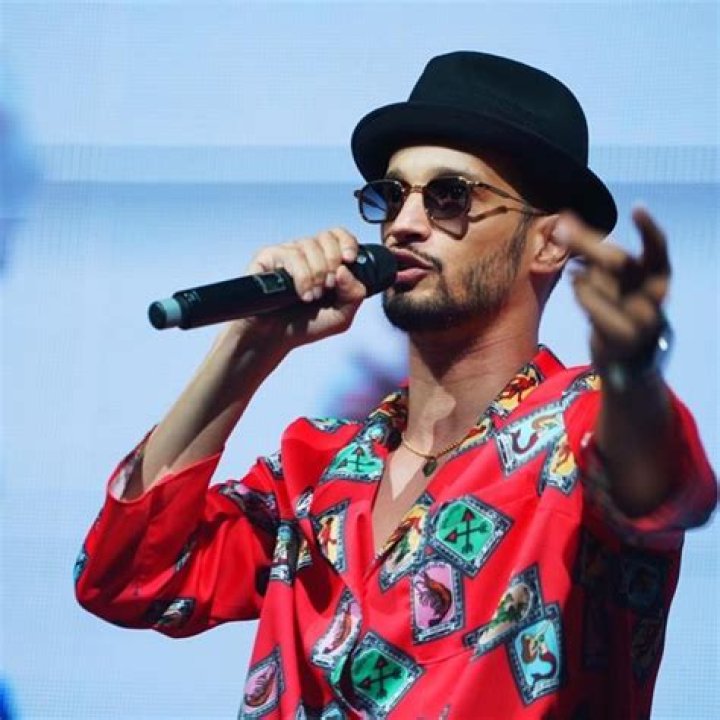 Soolking Wiki, Biographie, Age, Taille, Mariage & Informations