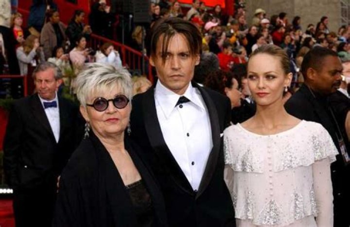 Who are Johnny Depps parents |